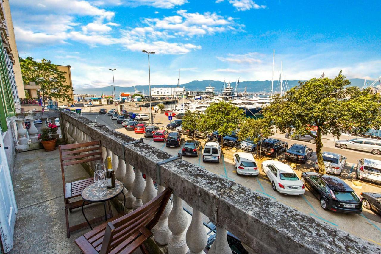 Apartment Mia Rijeka Exterior foto